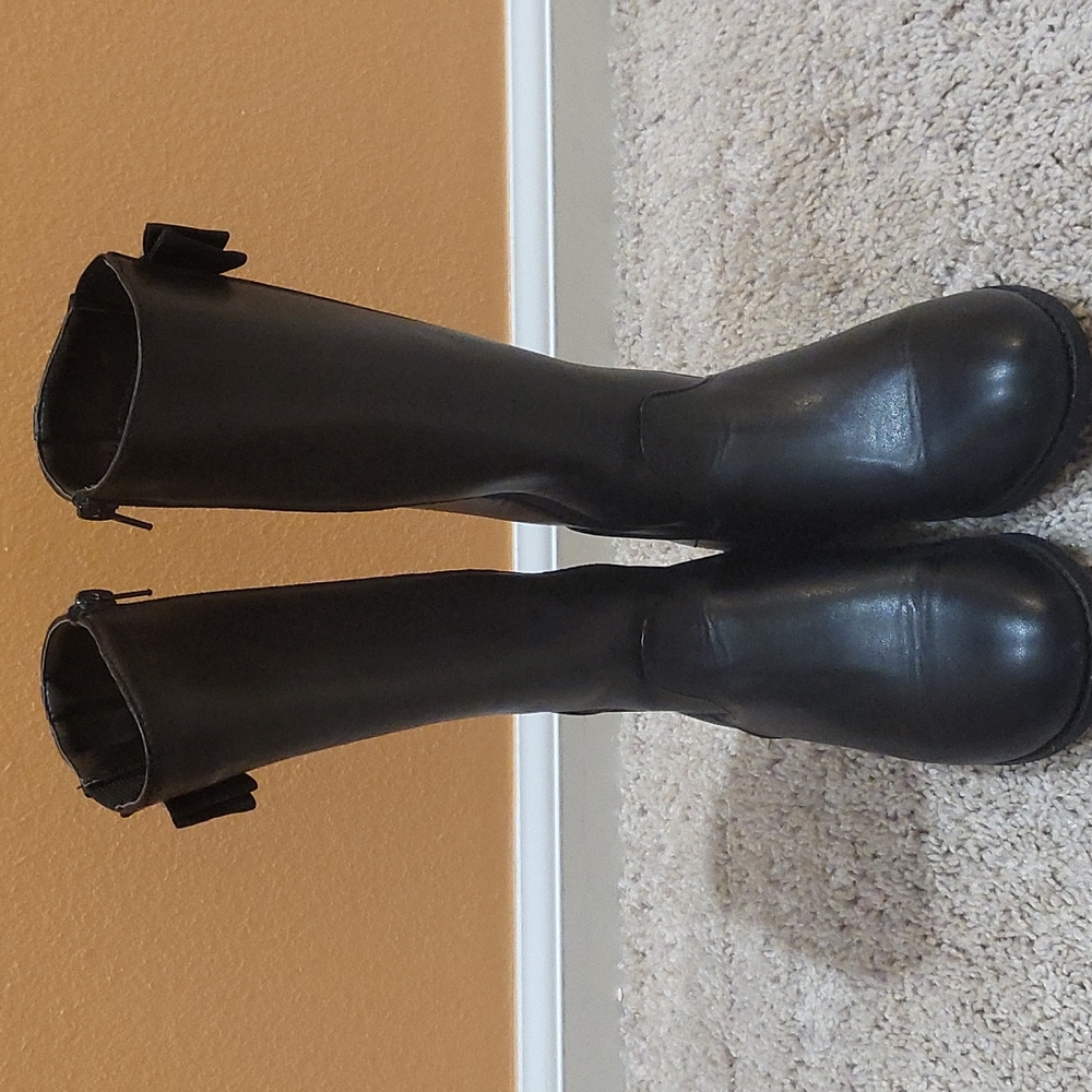 Kids MK boots
